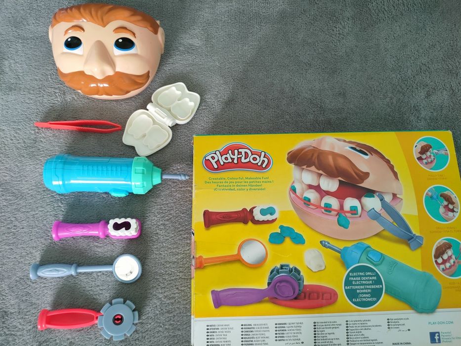 Zestaw Play-Doh Dr Dentysta