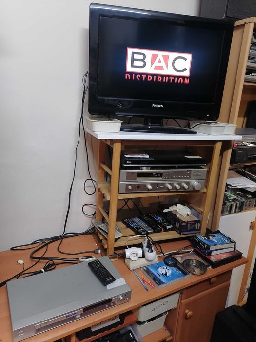 Odtwarzacz CD/DVD Sony DVP-NS410 pilot