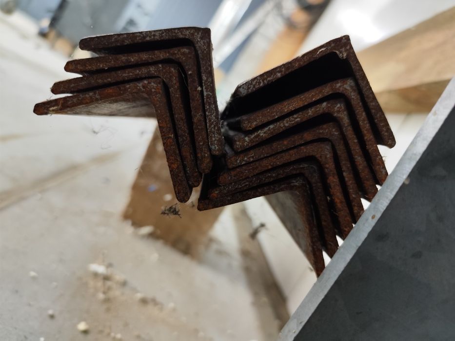 Kątownik stalowy 50x50x5