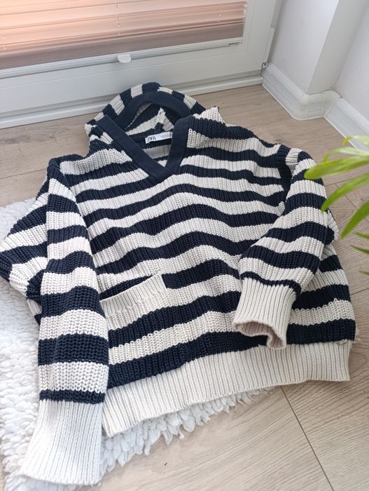 Gruby sweter (kaptur)