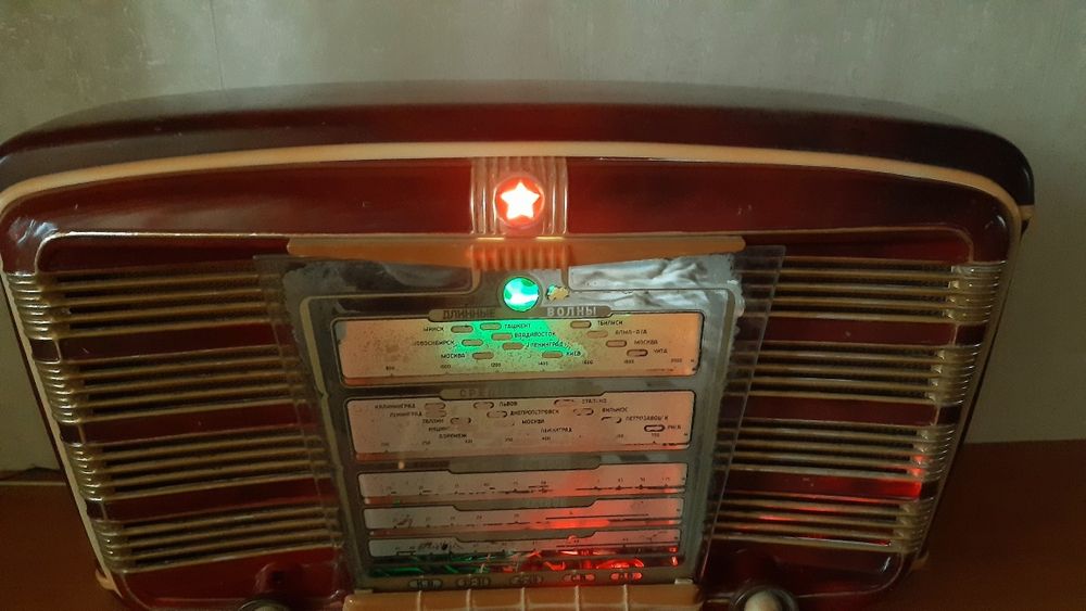 Продам радіо приймач Звезда 54 перероблений