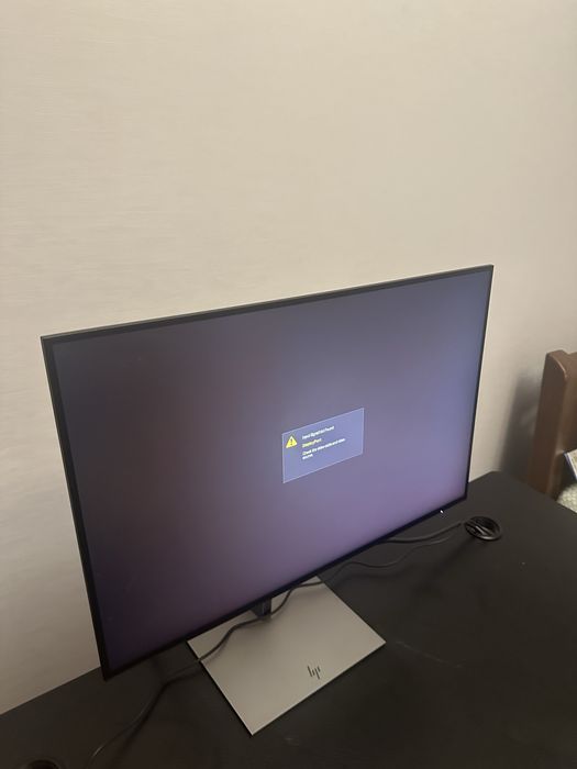 Монітор HP Z24u G3 WUXGA USB-C Display