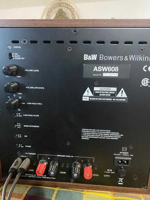 Subwoofer BW ASW608