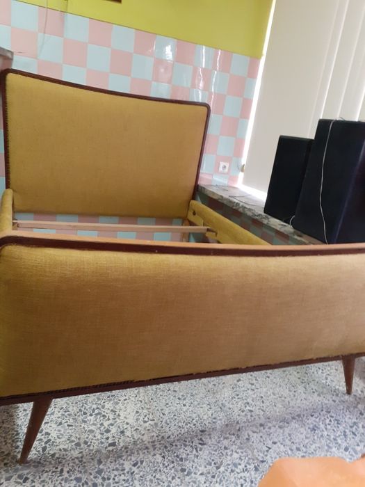 Cama de casal Vintage