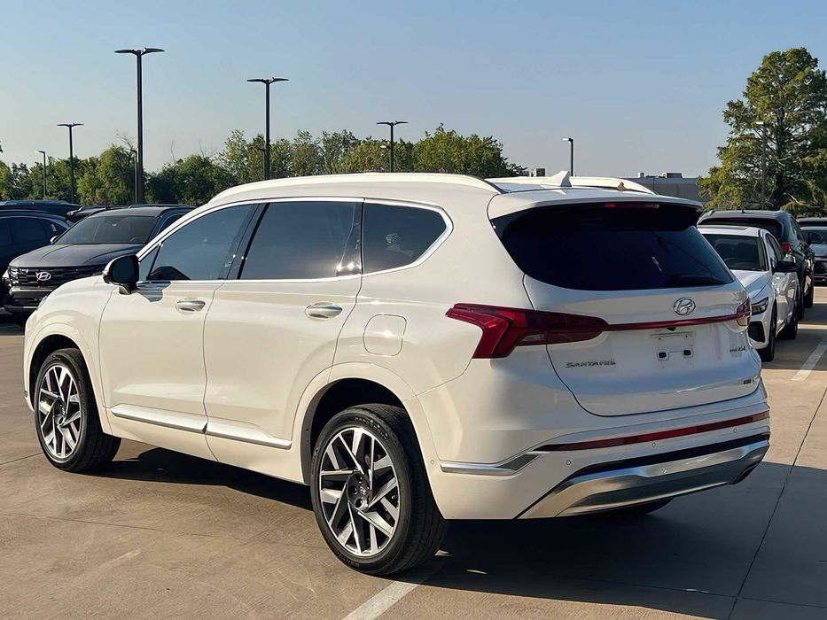 Hyundai Santa Fe Calligraphy      2023