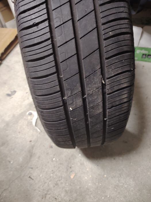 205 55 R16 GoodYear Continental - só 1  pneu