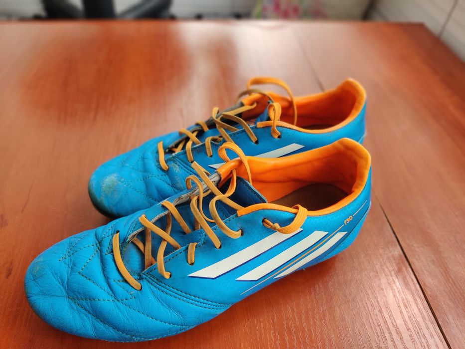 Футбольні бутси Nike Phantom, Legend, Mercurial, Puma, Adidas