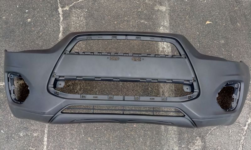 Решетка радиатора Mitsubishi ASX Outlander Sport USA 2013-2016