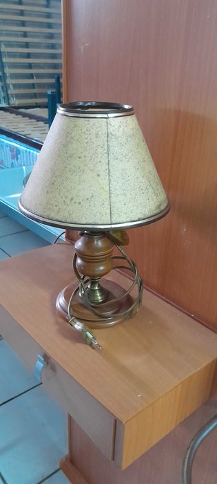 Candeeiros de mesa diversos