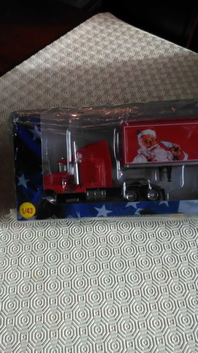 Miniatura de Camiāo Americano da Coca-Cola