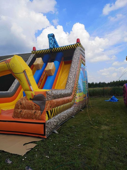Zjeżdżalnie dmuchane, dmuchańce, namioty