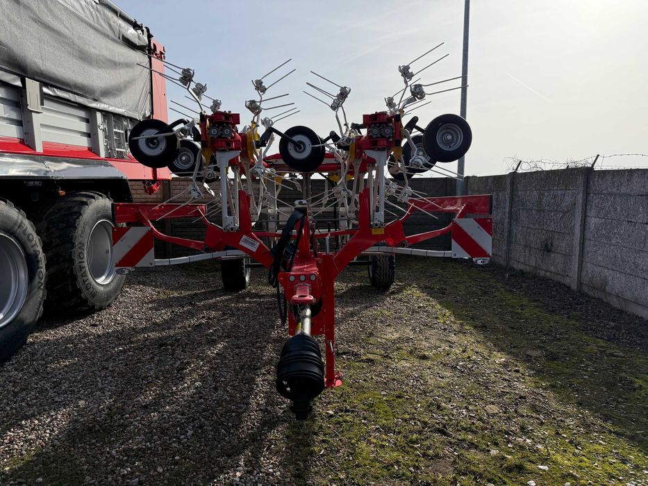 przetrząsacz karuzelowy Pottinger HIT HT 11100  rok pr.2025