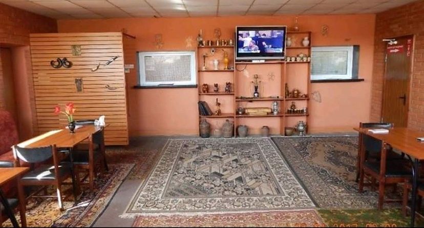 Продам кафе з будиком