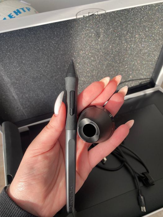Графічний планшет Huion H610Pro V2