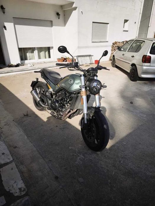 Vendo ou troco motociclo