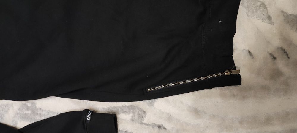 Bluza Cropp czarna XXL