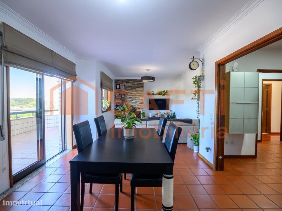 T2+1 Duplex No Centro De Oliveira De Azeméis