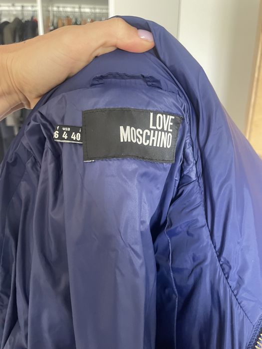 Blusao de chuva LOVE MOSCHINO