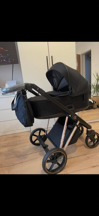 Wózek Roan IVI 2.0 głęboko-spacerowy 2w1