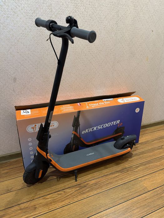 Електросамокат Ninebot eKickScooter C2