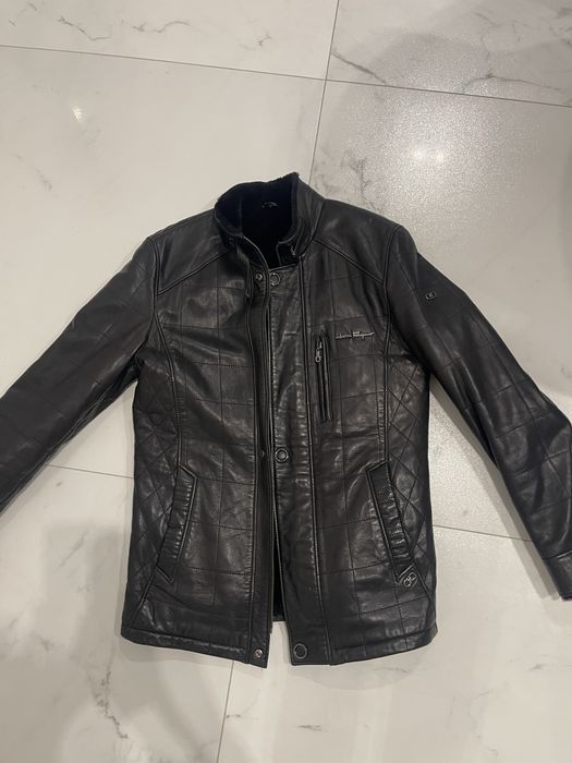 Зимова чоловіча дубленка