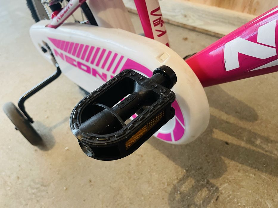 Bicicleta criança 16” (como Nova)