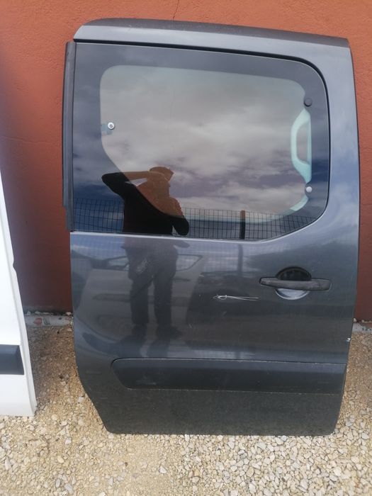 Porta lateral Citroën berlingo ou peugeot partner de 2008 a 2018