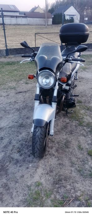 Kawasaki Zr7 + kufer