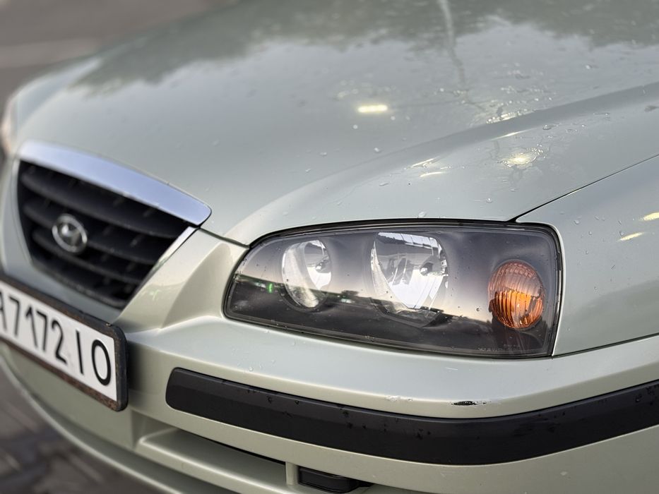 Hyundai Elantra 1.6 бензин