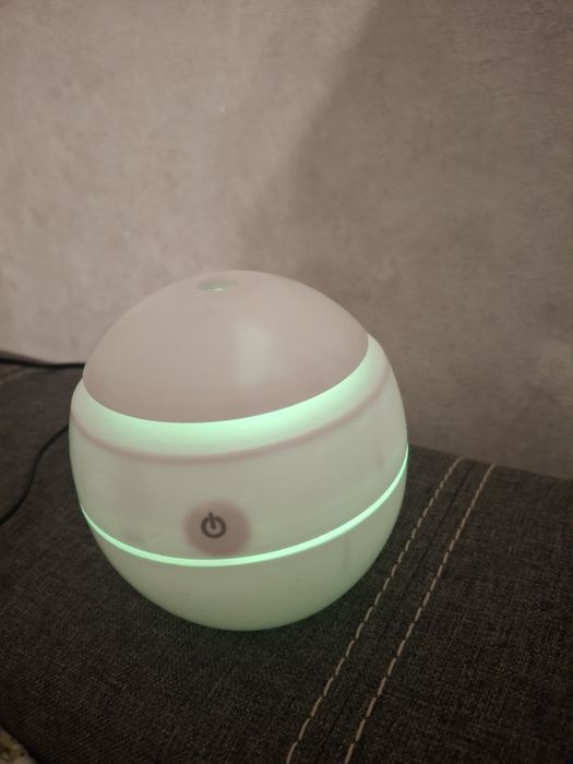 Продам ультразвуковий арома зволожувач з підвіскою