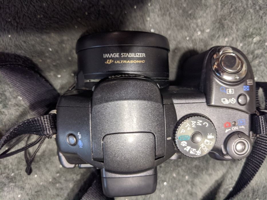 Продам цифровий фотоапарат Canon