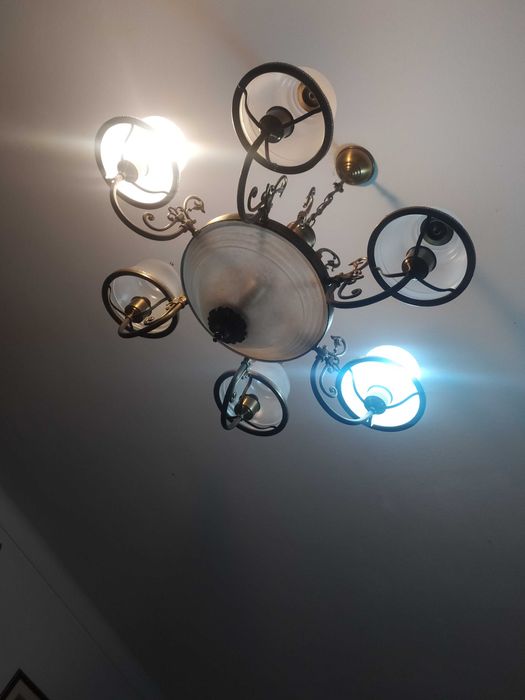 Candeeiro de sala com abajour