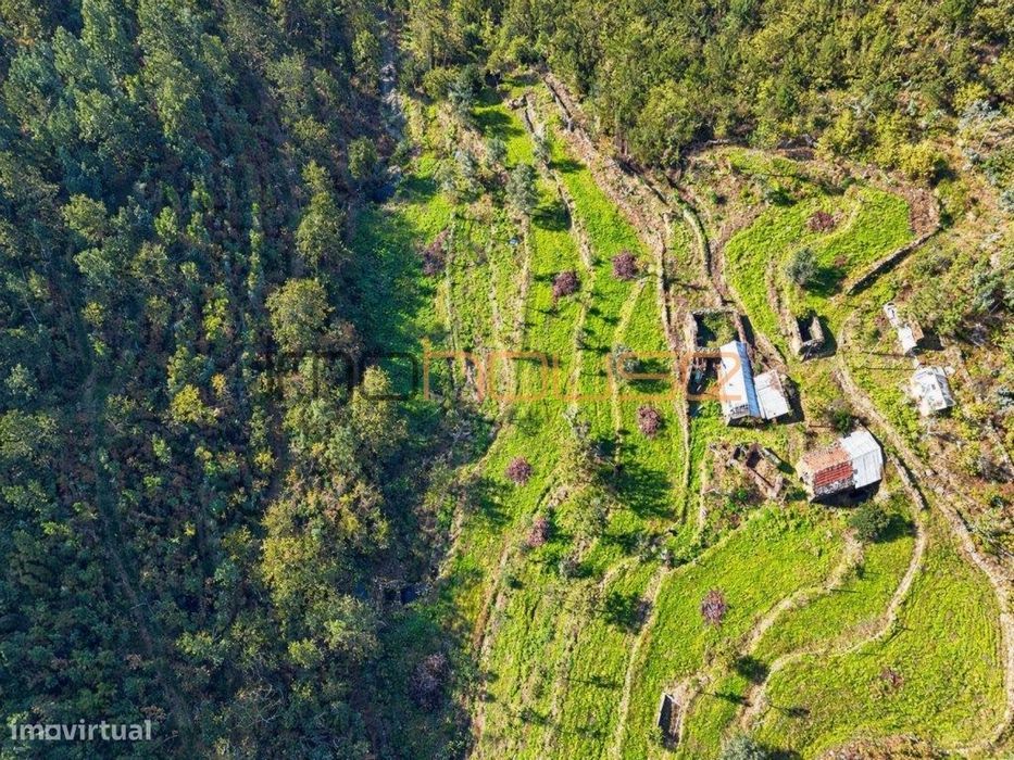 Terreno 5 hectares - Frente de Rio - Várias edificações