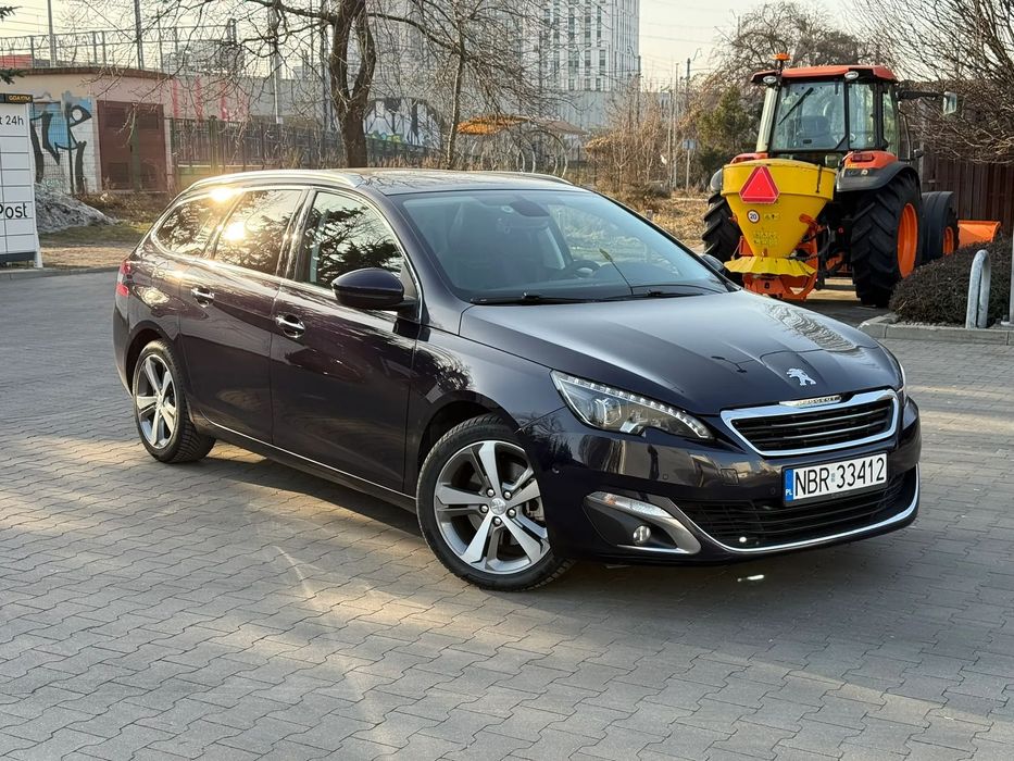 Peugeot 308 Stan idealny, bogate wyposażenie, CARPLAY - bez wkładu