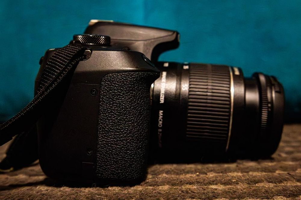 Canon eos2000d używany