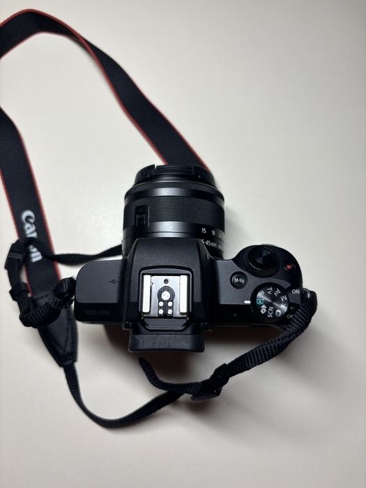 Canon EOS M50 + акумулятор, обʼєктив 15–45mm (Альтернатива g7x)