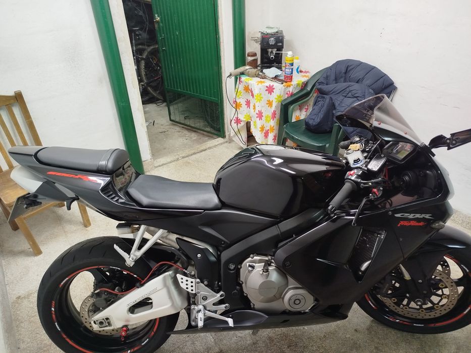 CBR 600rr Fireblade 2005