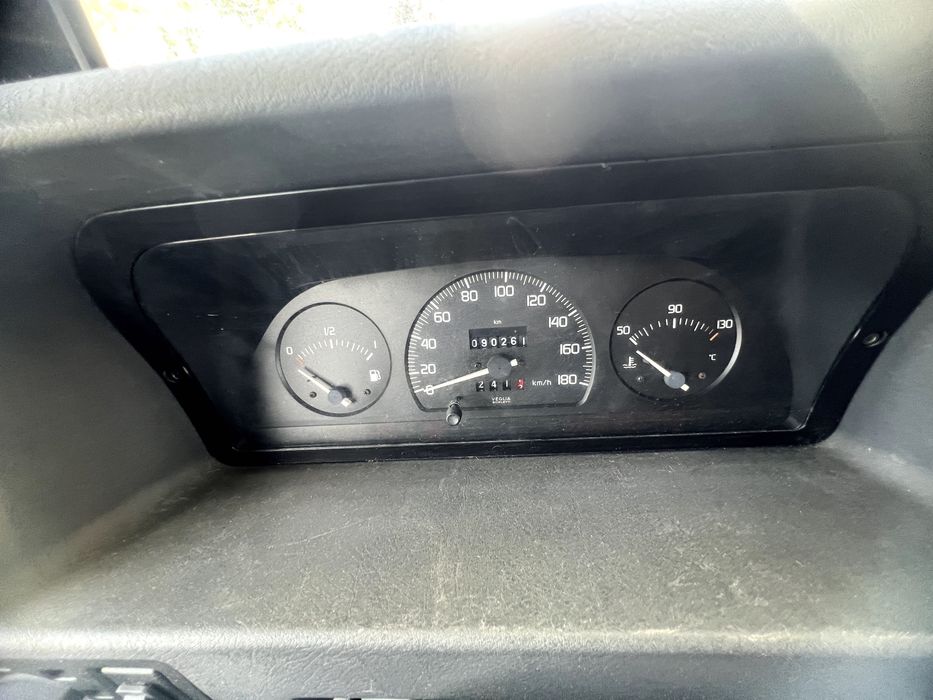 Autocaravana - FIAT DUCATO 2.5D | Elnagh CEMAC Capucine – 7 Lugares | 5 Camas Sempre Feitas | Painel Solar | Toldo | Câmara traseira