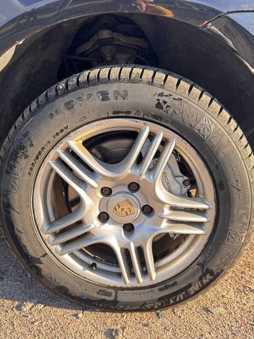 Продам  Porsche Cayenne