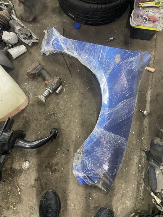 Разборка мазда 3 bk седан капот телевизор уселитель