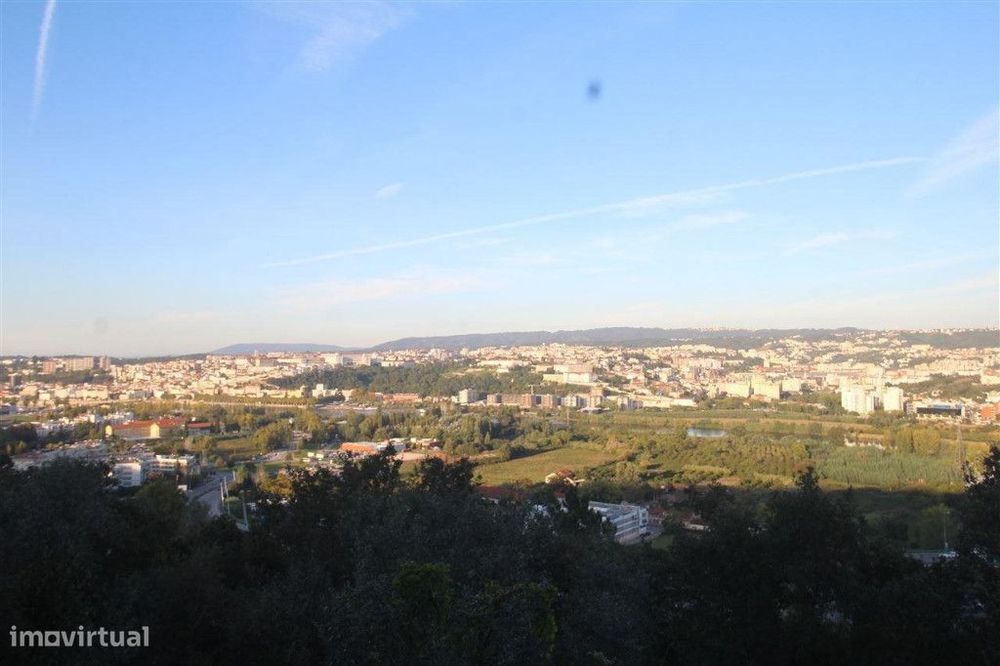 Prédio+Terreno , Santa Clara — Santa Clara E Castelo Viegas, Coimbra