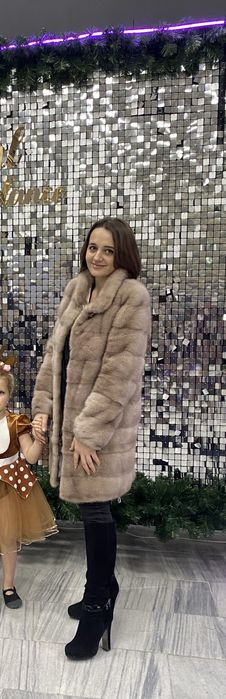 Норкова шуба натуральна жіноча шуба норка