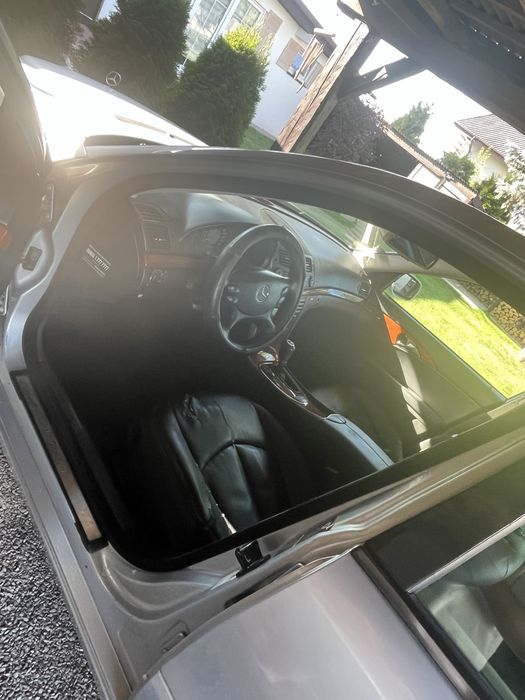 Mercedes-benz E w211