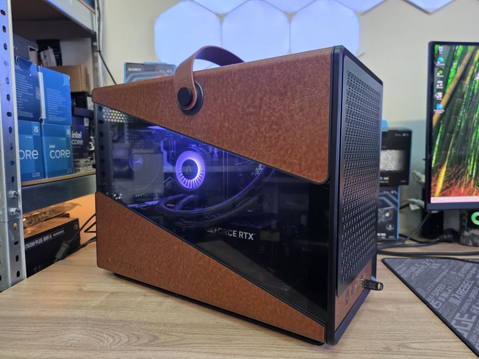 Gaming PC R7 9700X 32GB 1TB 9100 Pro RTX 5070Ti Win 11 Pro