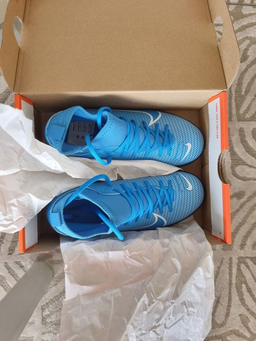 Футзалки детские Nike 33 размер