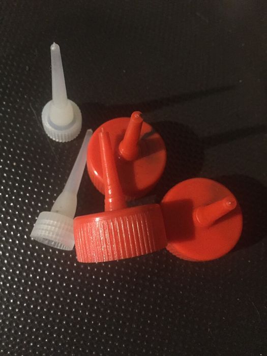 Пробка для масленки и пробка для ПЭТ бутылок с носиком