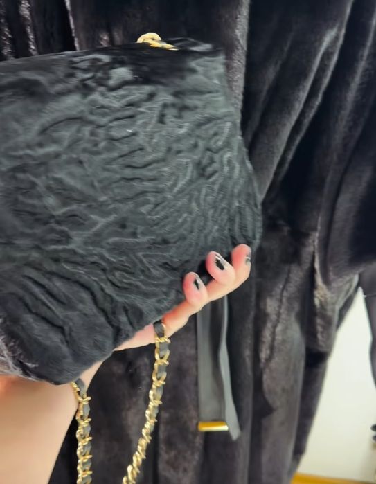 Красивая модная сумка