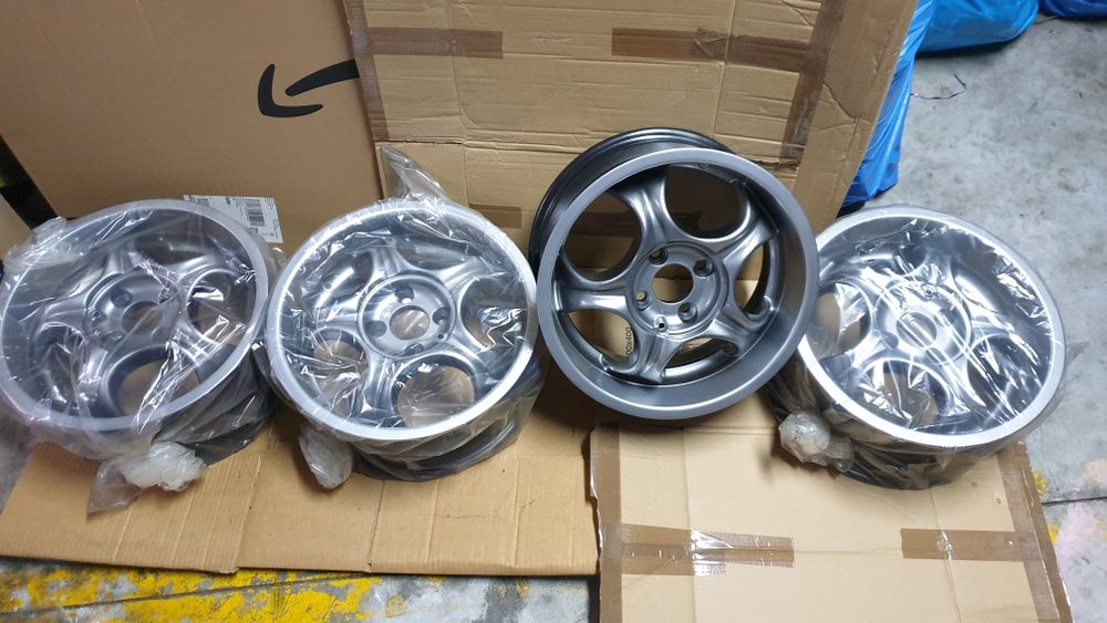Jantes estilo RH 6JX15 4x100