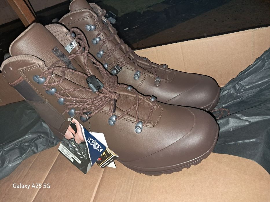 Продам берці  зимові водонепроникні  Gore-Tex ITURRI 3500