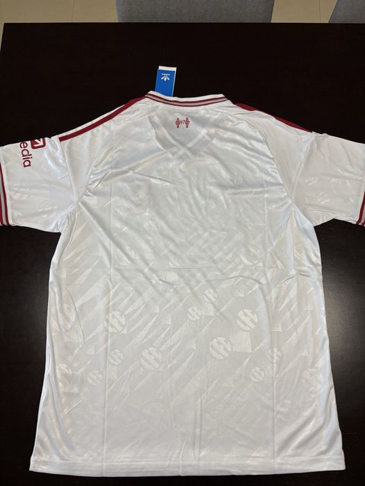 Camisola alternativa Liverpool 26/27